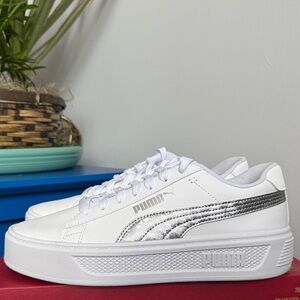 Puma Smash Platform Sneakers